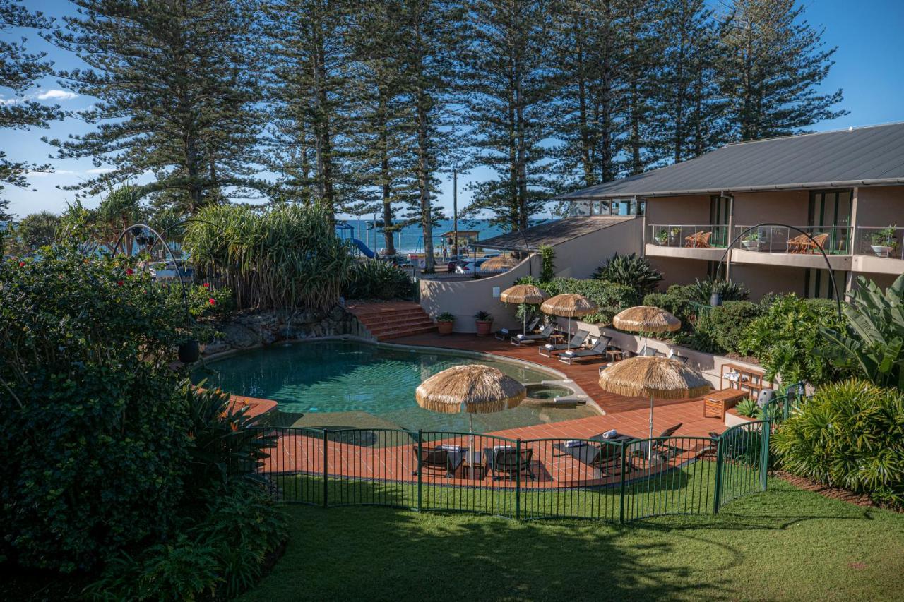 ביירון ביי Beach Hotel Resort מראה חיצוני תמונה