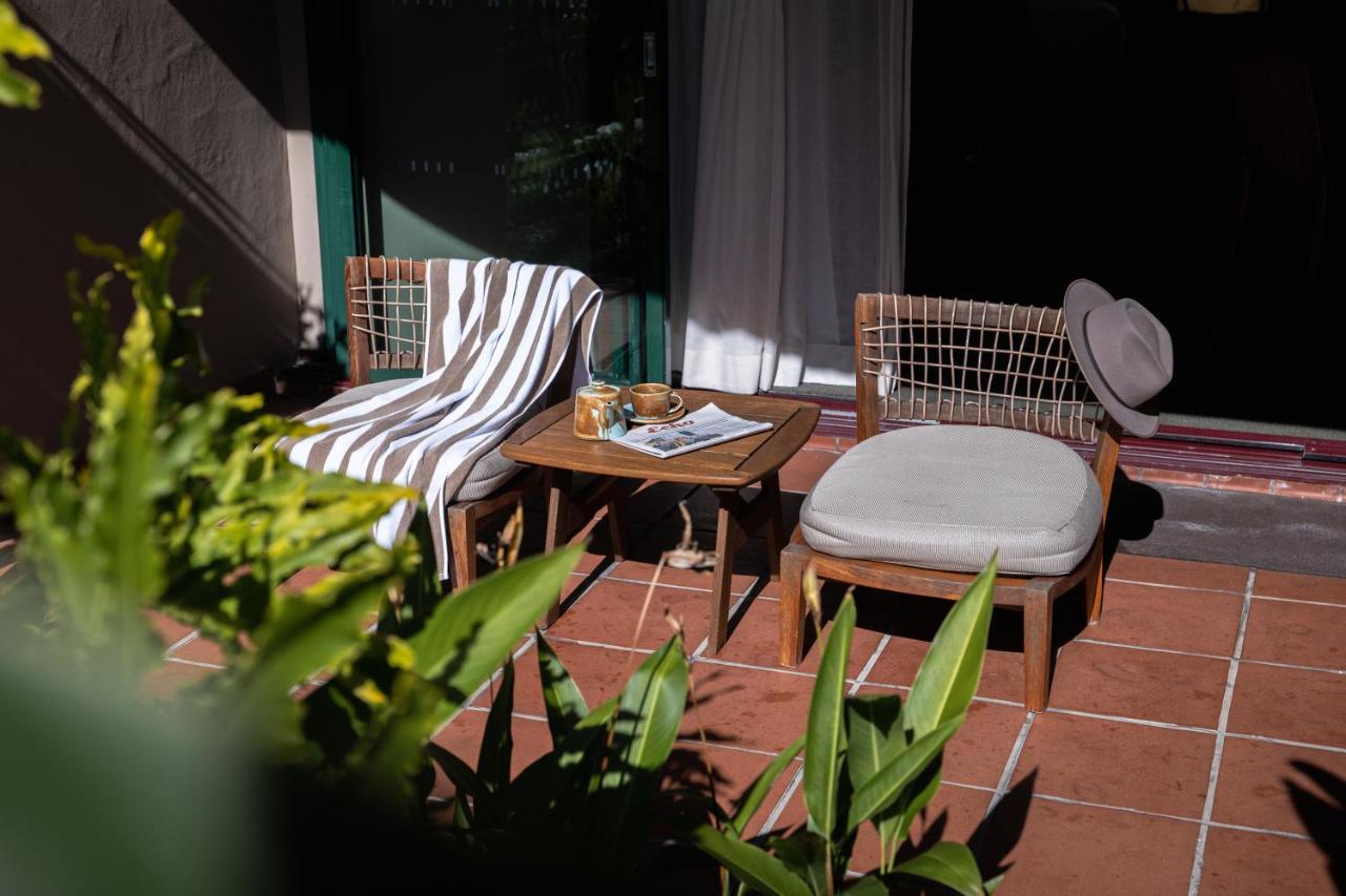 ביירון ביי Beach Hotel Resort מראה חיצוני תמונה
