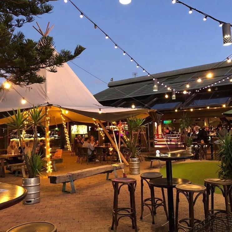 ביירון ביי Beach Hotel Resort מראה חיצוני תמונה