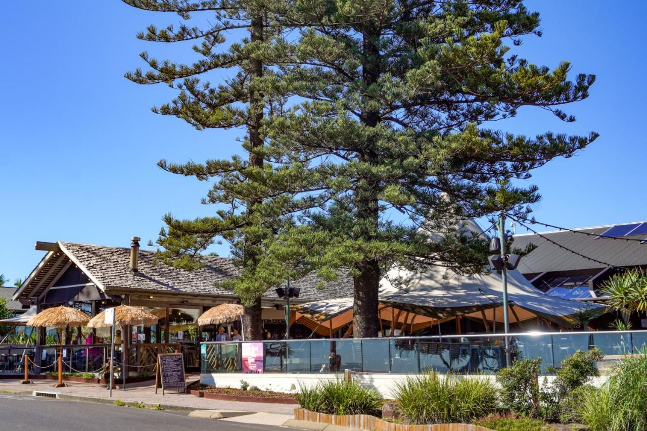 ביירון ביי Beach Hotel Resort מראה חיצוני תמונה